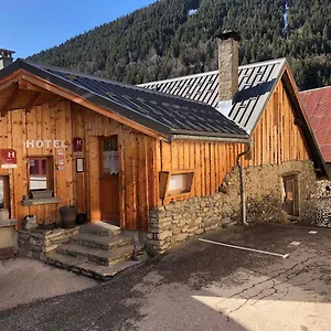 *** Hotel De La Foret Francia
