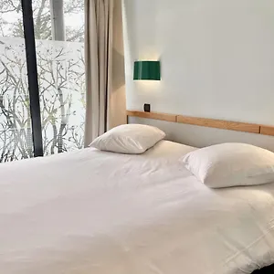  Hotel Logis Le Kereden France